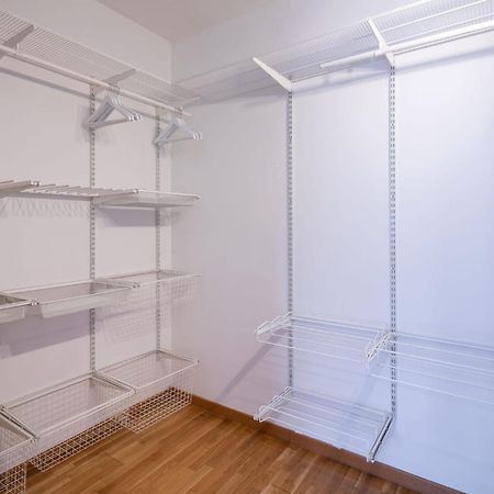 Ziedondarza Park One Bedroom Apartment With Balcony Riga Esterno foto