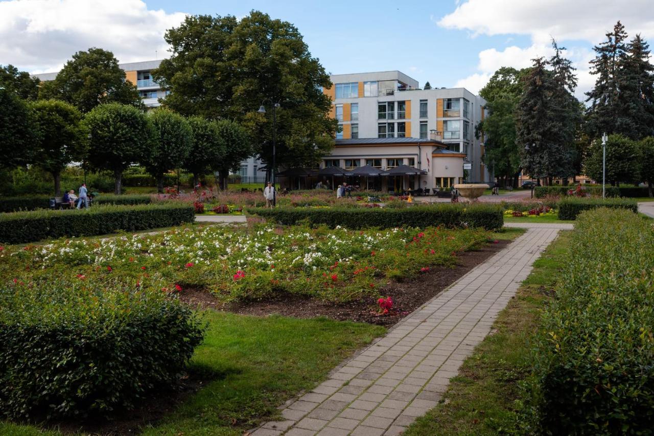 Ziedondarza Park One Bedroom Apartment With Balcony Riga Esterno foto
