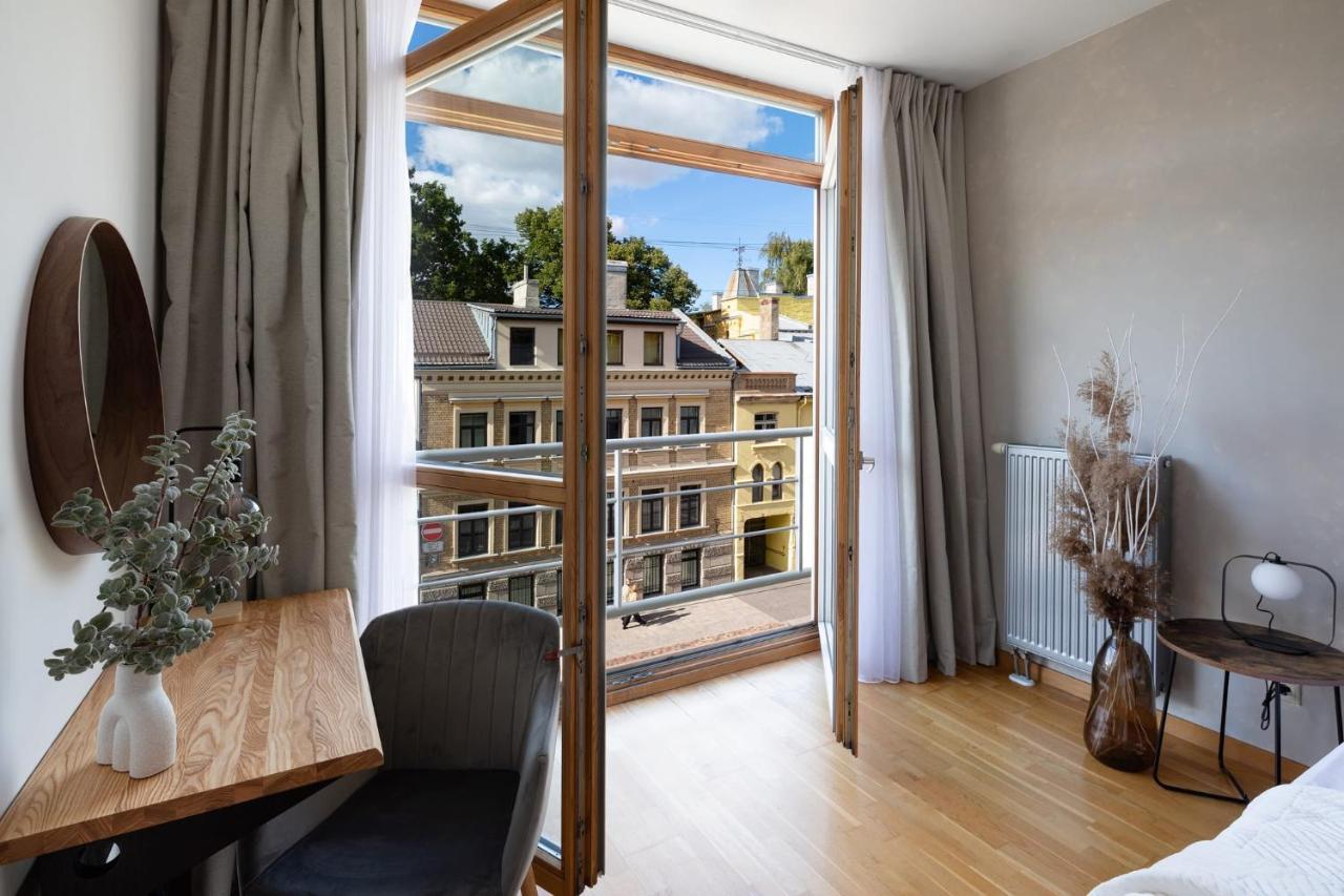 Ziedondarza Park One Bedroom Apartment With Balcony Riga Esterno foto