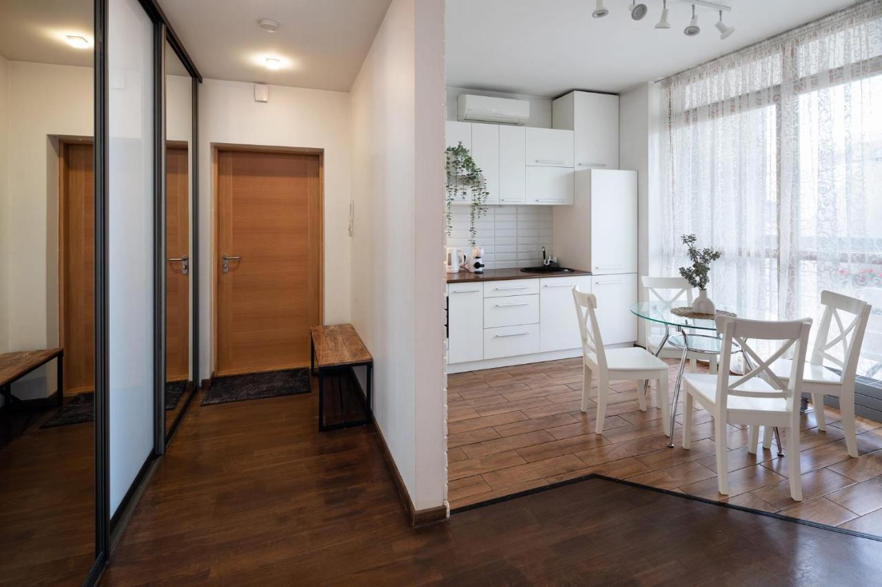 Ziedondarza Park One Bedroom Apartment With Balcony Riga Esterno foto