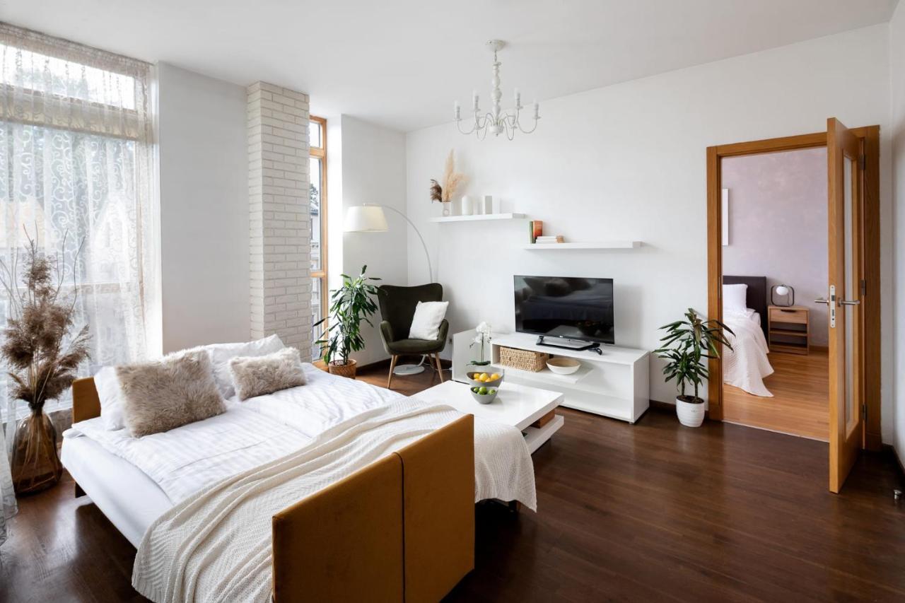Ziedondarza Park One Bedroom Apartment With Balcony Riga Esterno foto